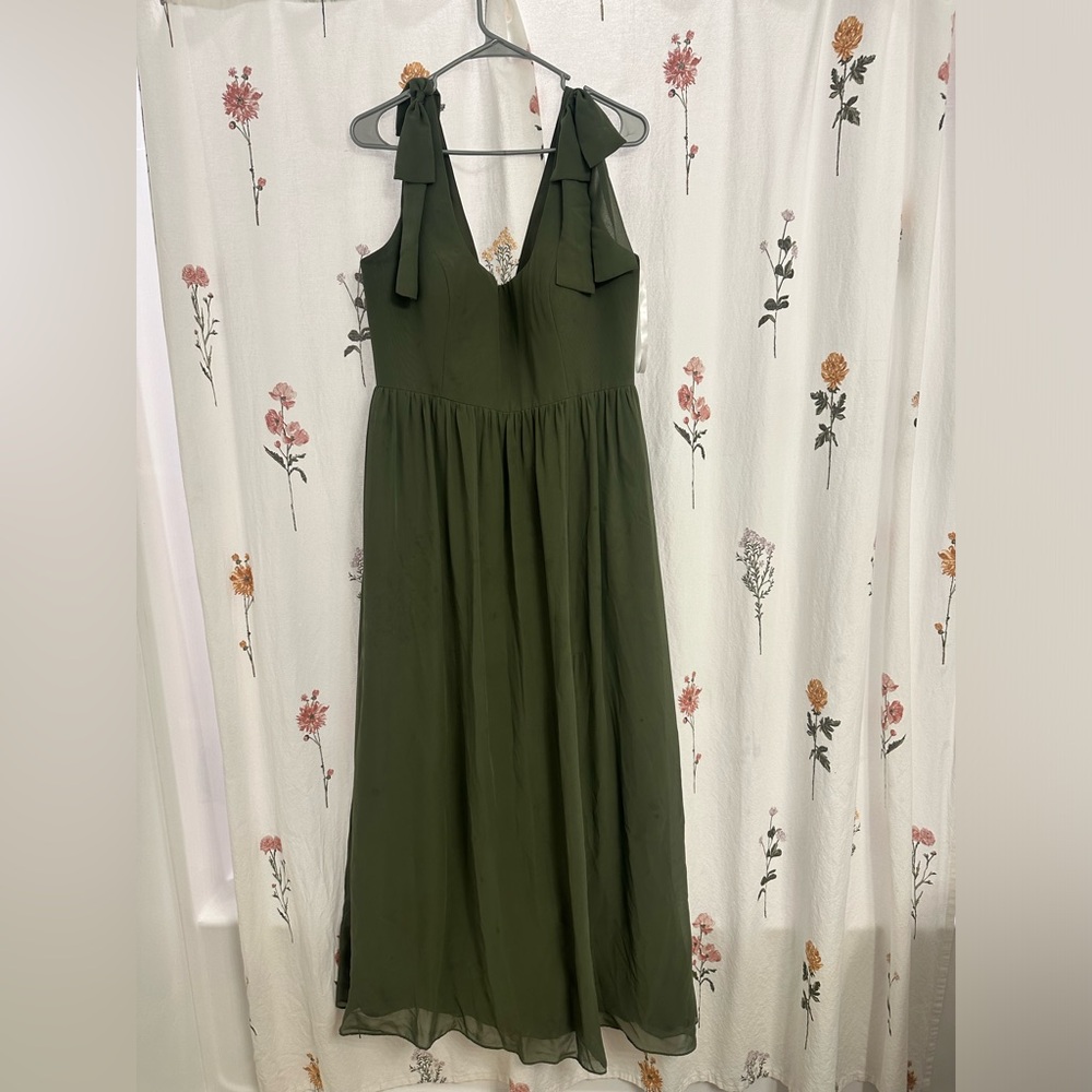 Revelry Bridesmaid Dress size 14 (petite length)